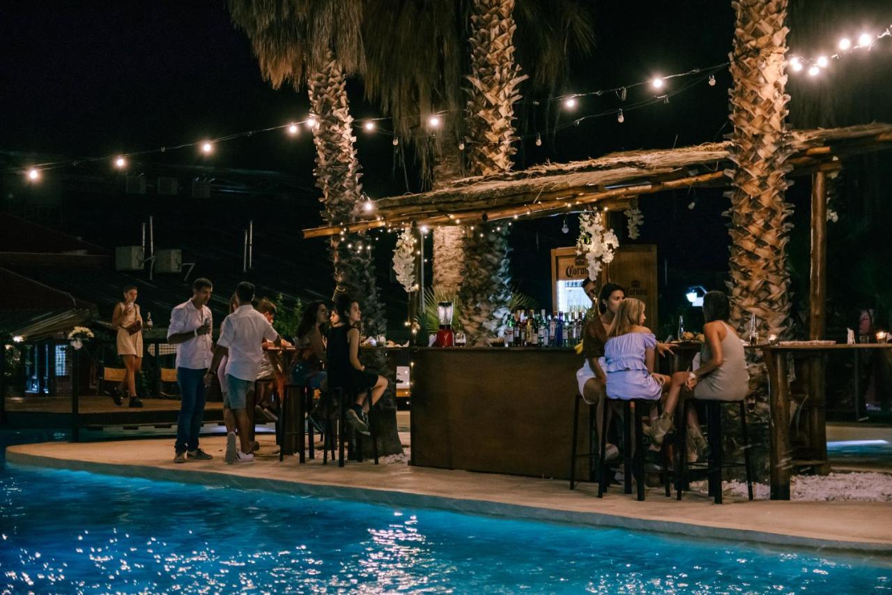 Hotel Puesta Del Sol ซานราฟาเอล ภายนอก รูปภาพ